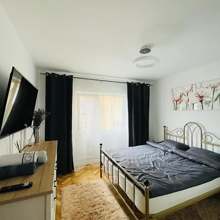 In The Heart Of Town! Appartement *